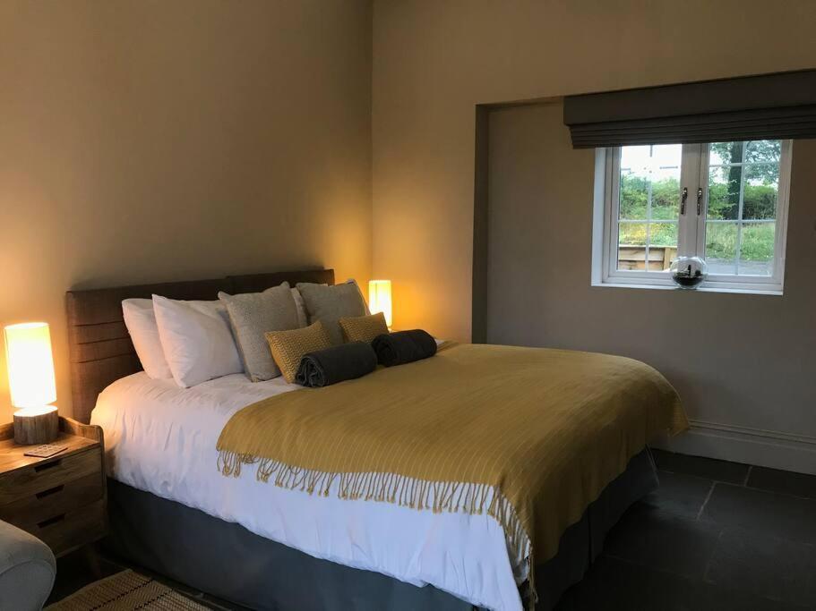 Luxury Barn Conversion At Rudding Harrogate Eksteriør billede