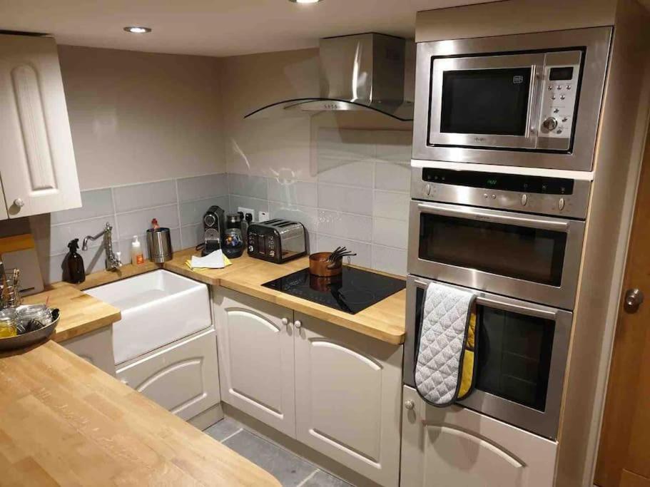 Luxury Barn Conversion At Rudding Harrogate Eksteriør billede