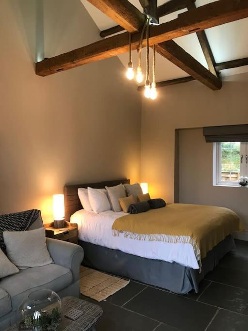 Luxury Barn Conversion At Rudding Harrogate Eksteriør billede